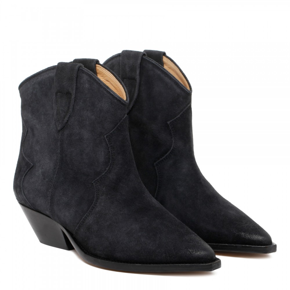 Dewina suede booties