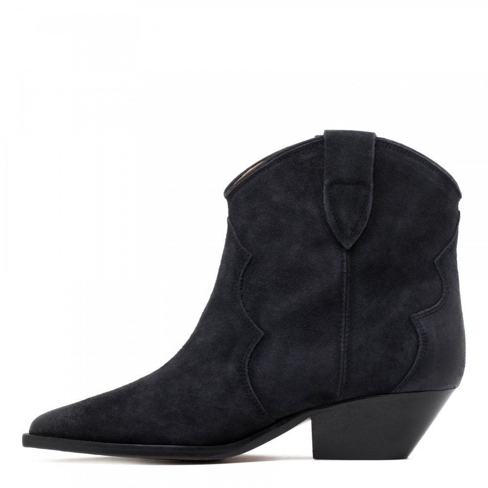 Dewina suede booties