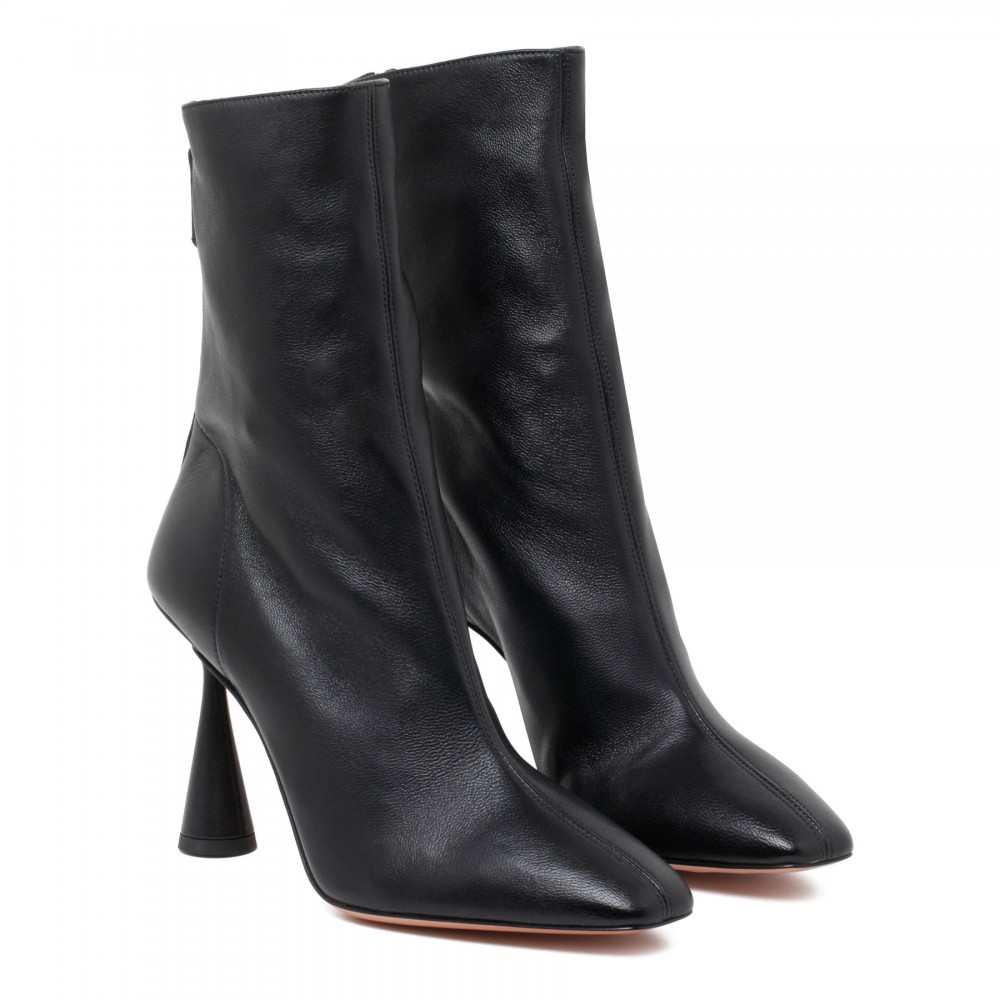 Amore 95 booties