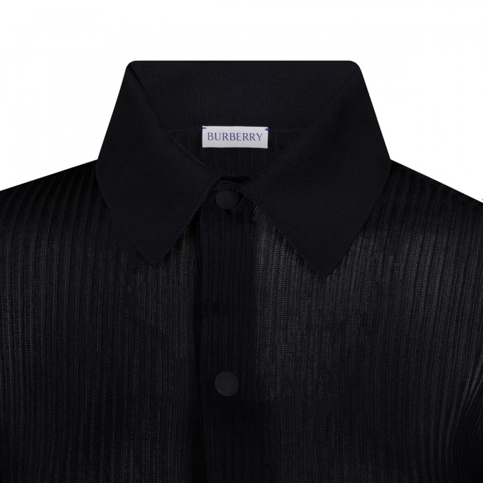 Black rib-knit shirt
