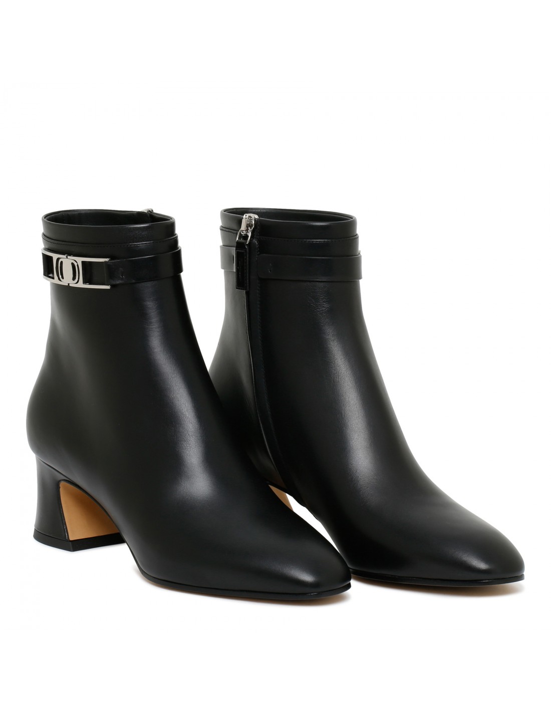 Vara chain black ankle boots