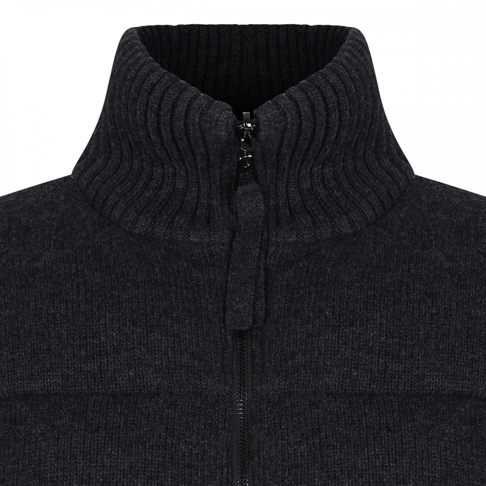 Reversible puffer jacket