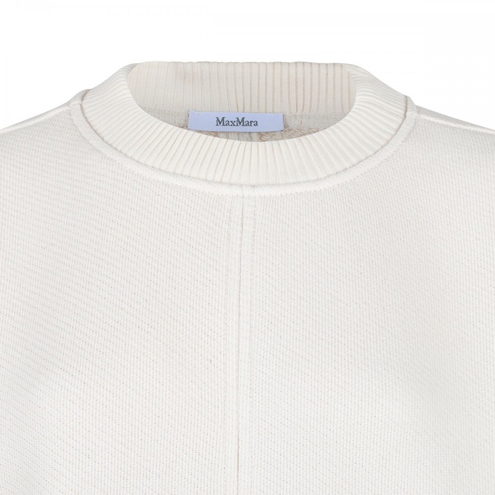 Cral white sweatshirt