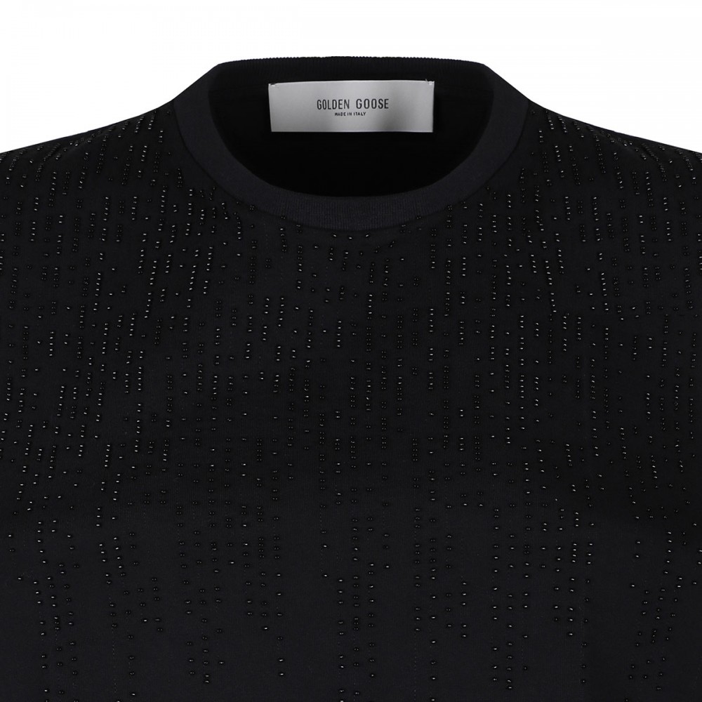 Black sleeveless top