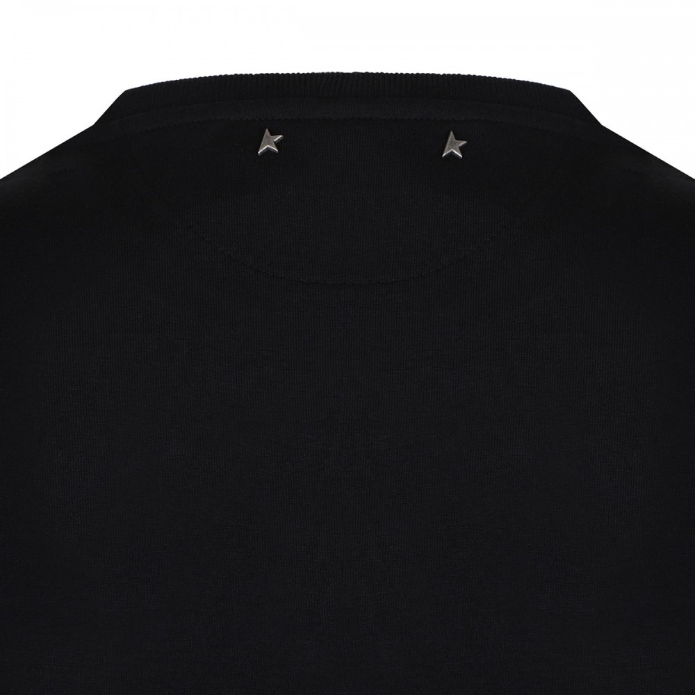 Black sleeveless top