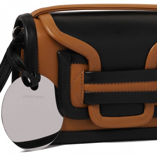 Alpha maxi handbag 2