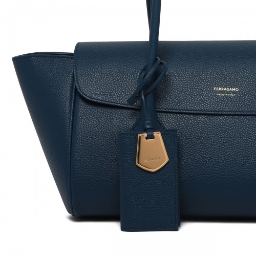 East West M tote bag 2