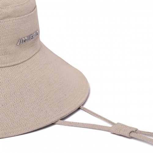 The de-Nîmes cotton blend... 2