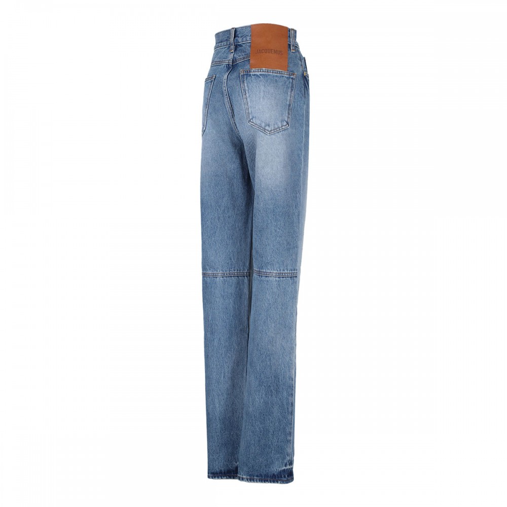 The straight de-Nîmes denim jeans