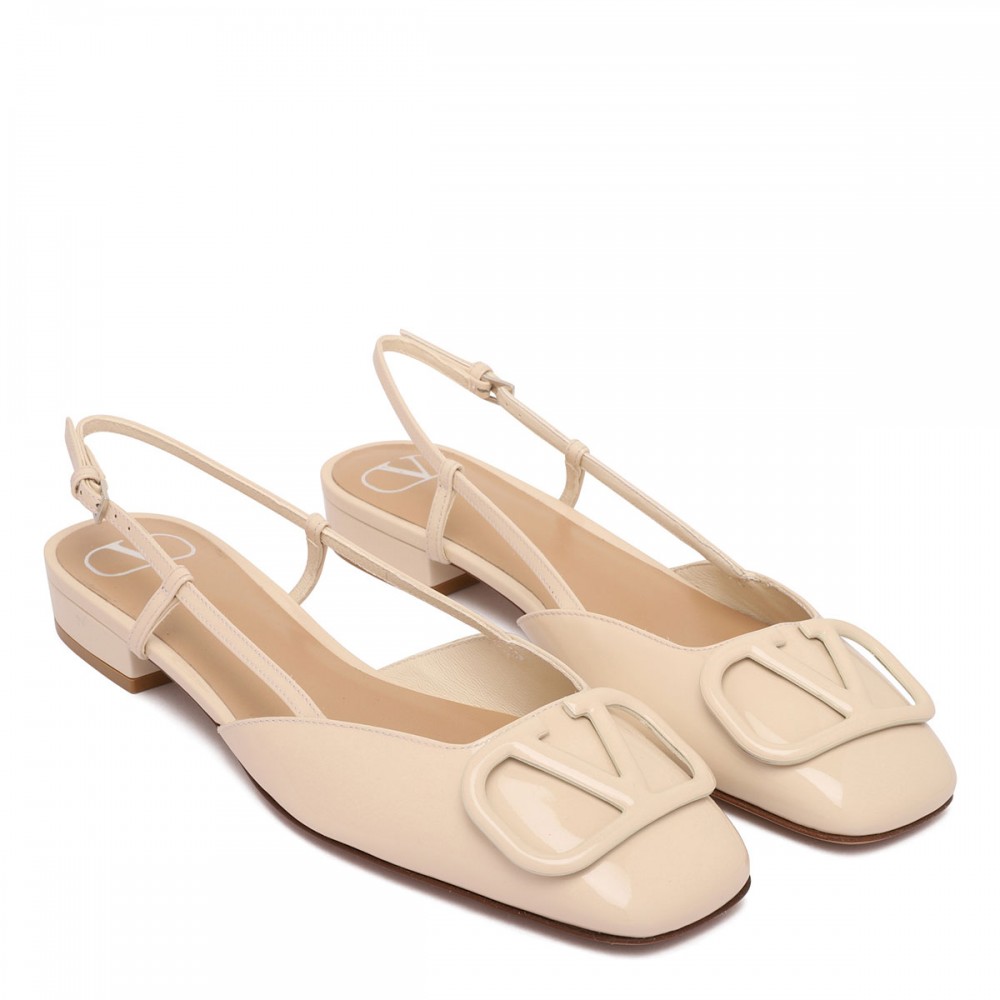 VLogo signature ballerinas