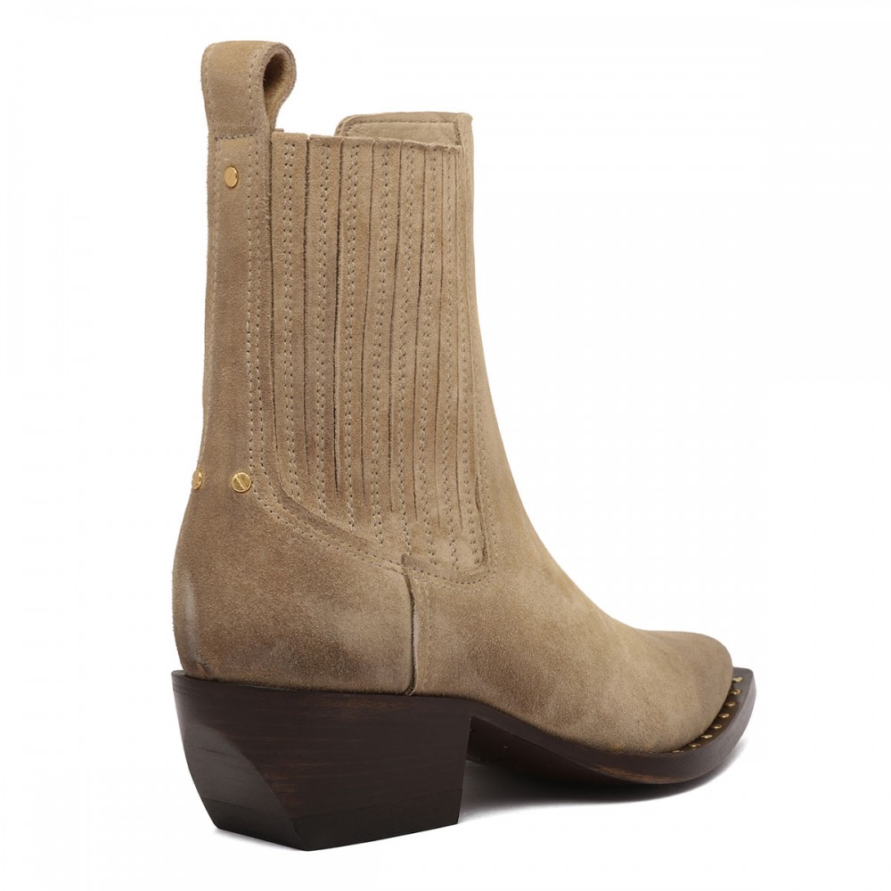 Debbie suede Beatles boots