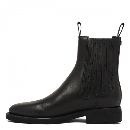 Black leather Chelsea boots 2