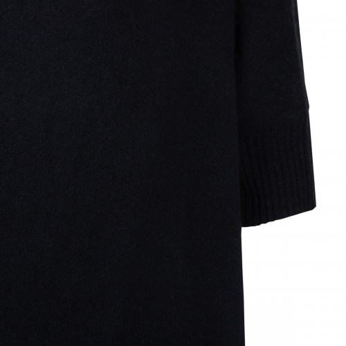 Aimee V-neck cashmere top 2