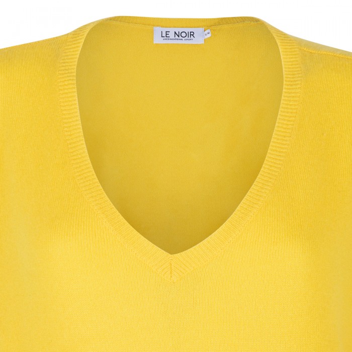 Aimee V-neck cashmere top
