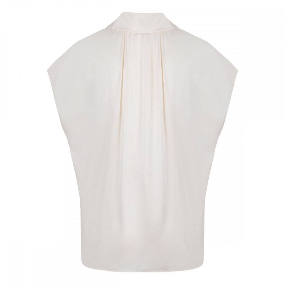 Chiffon-hue silk blouse