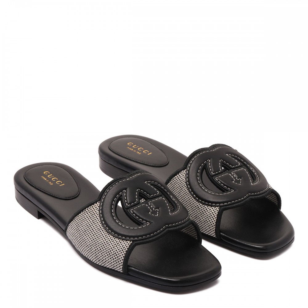Interlocking G slide sandals