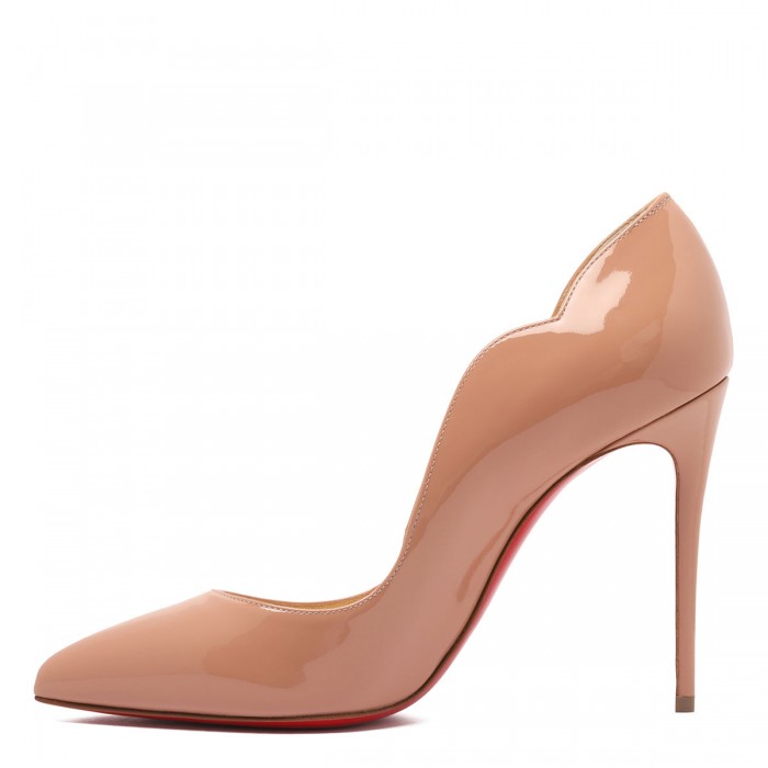 Hot Chick 100 patent pumps