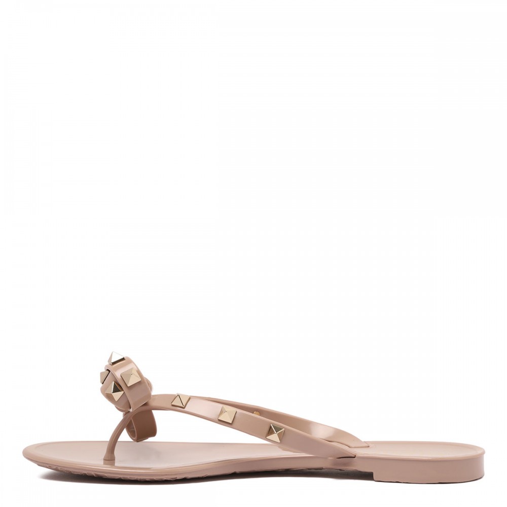 Rockstud rubber thong sandals