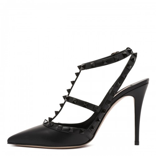 Rockstud ankle strap pumps 2