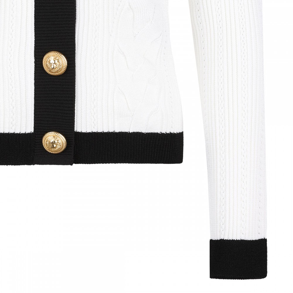 Buttoned knit cardigan