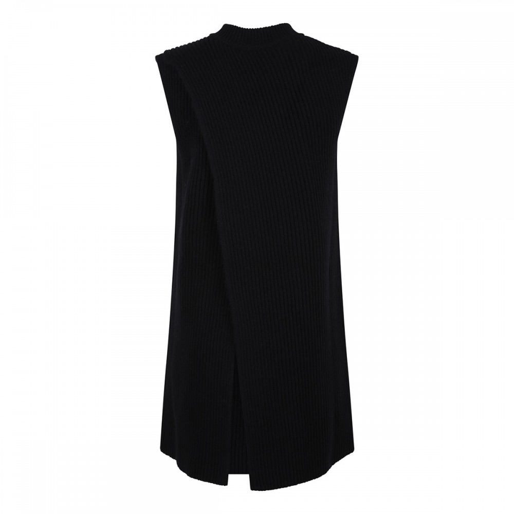 Black sleeveless knitted vest