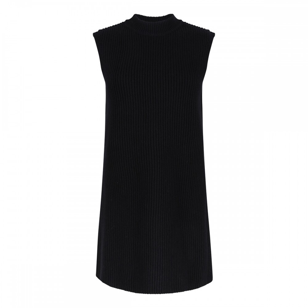Black sleeveless knitted vest