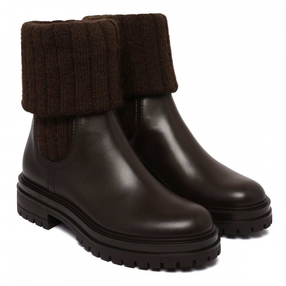 Tenney Chelsea boots