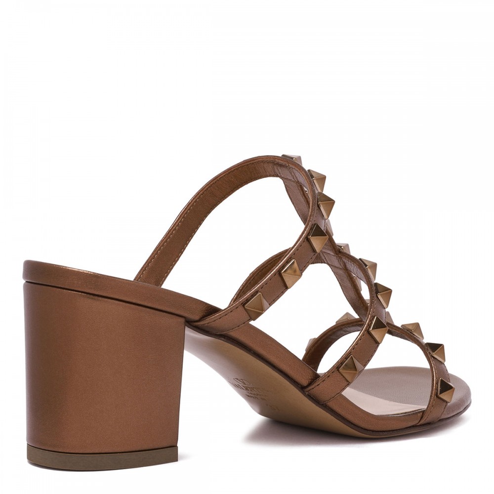 Rockstud slide sandals