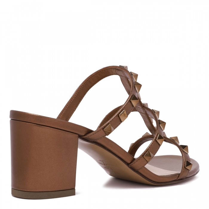 Rockstud slide sandals