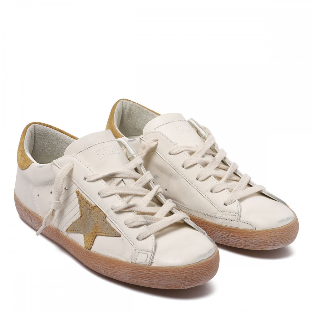 SuperStar sneakers with ochre star