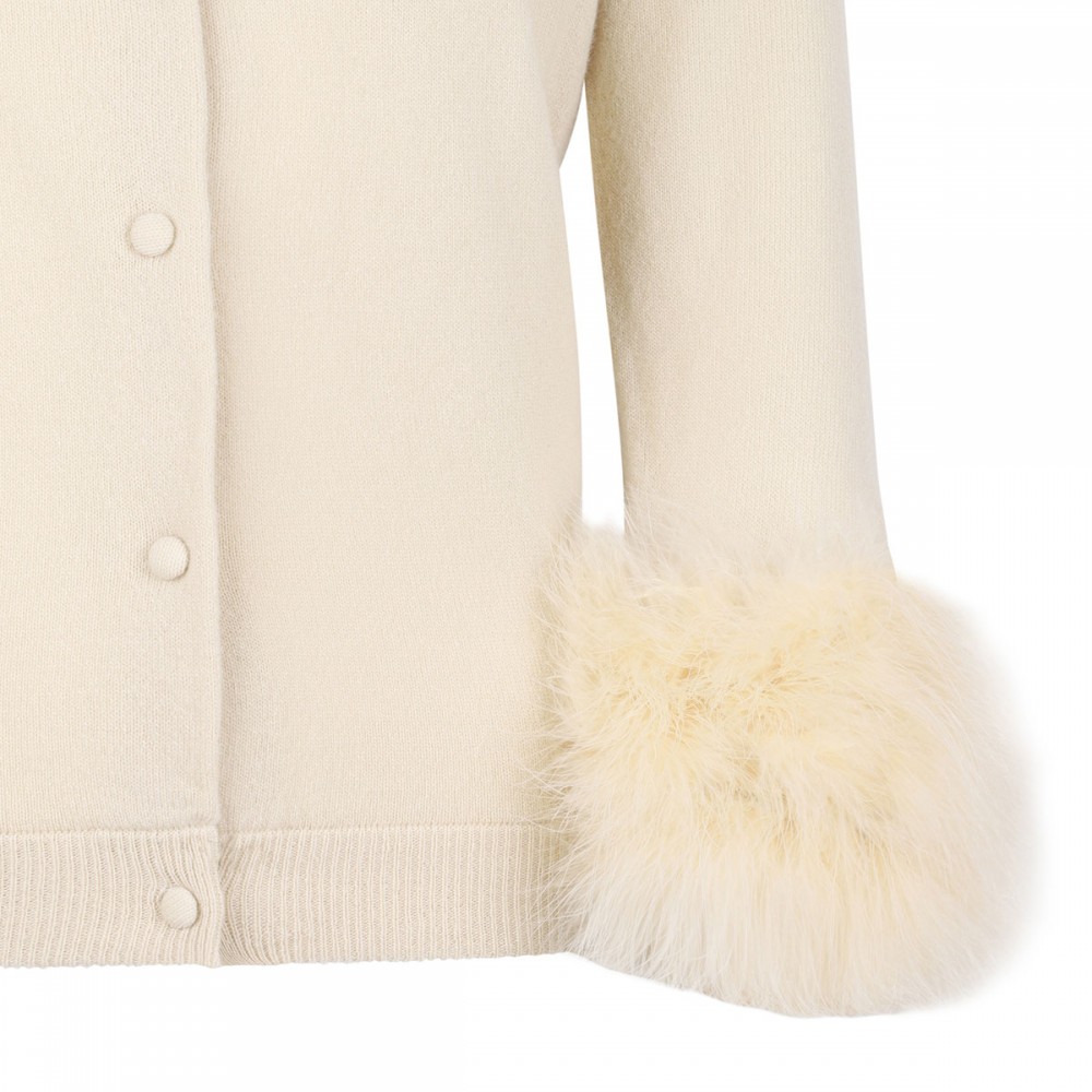 Cardigan with feathers