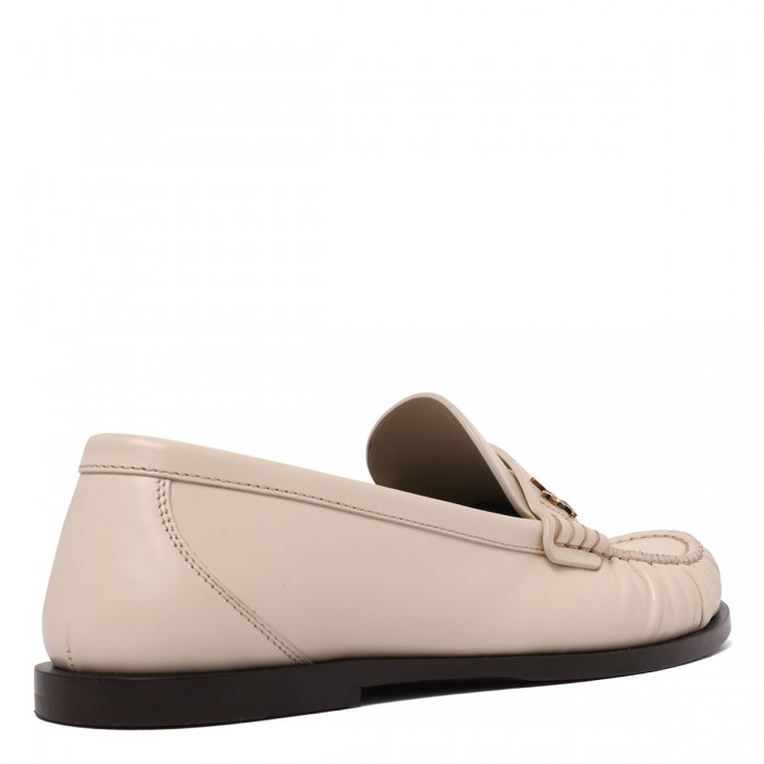 Natural smooth leather loafers