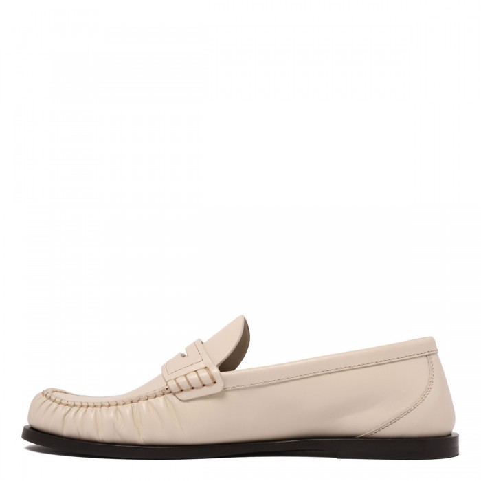 Natural smooth leather loafers