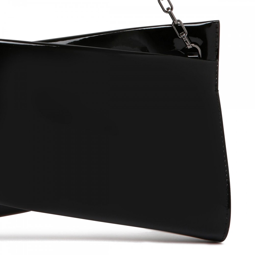 Loubitwist patent small clutch