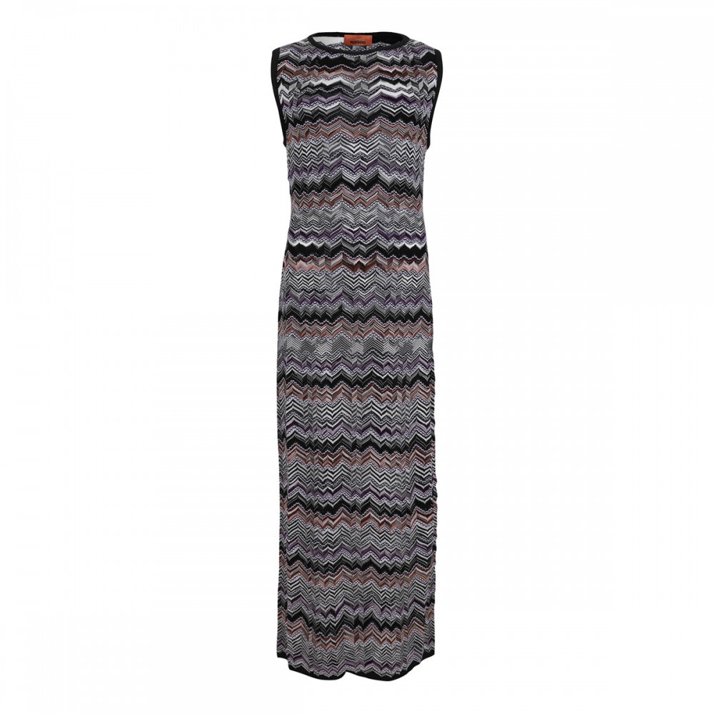 Sleeveless long dress