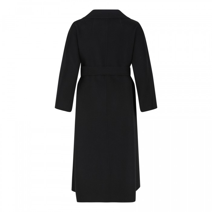 Esturia black coat