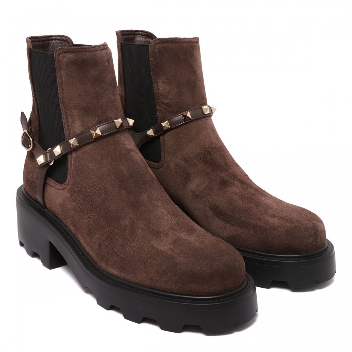 Rockstud Beatle boots