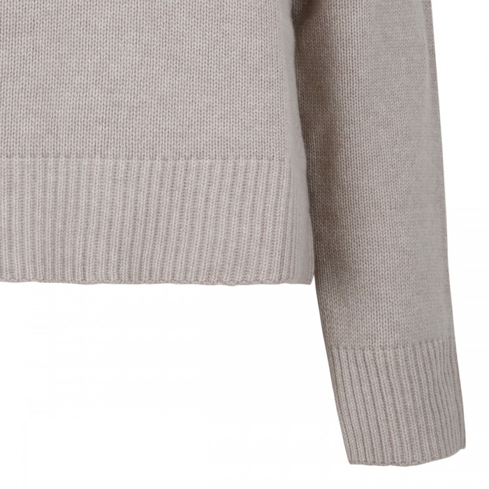 Karolin hooded sweater