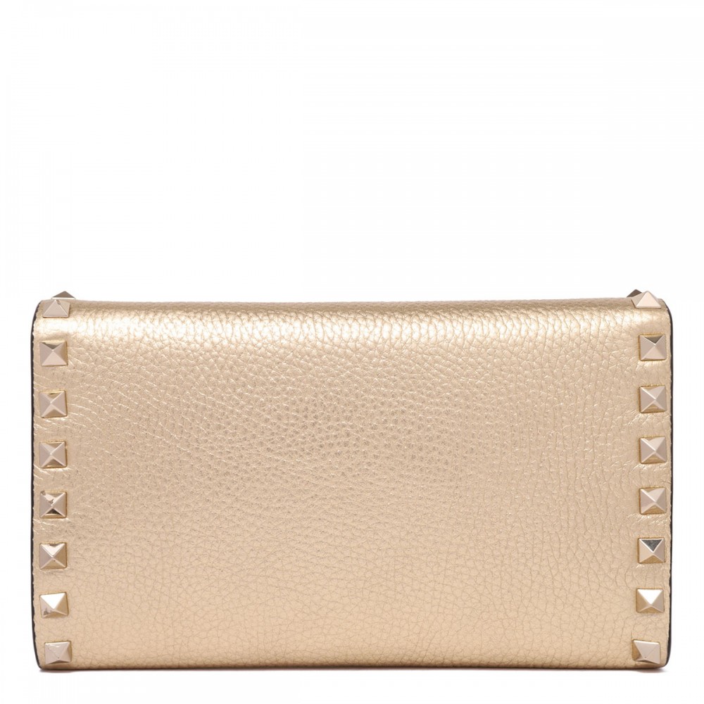 Rockstud wallet with chain