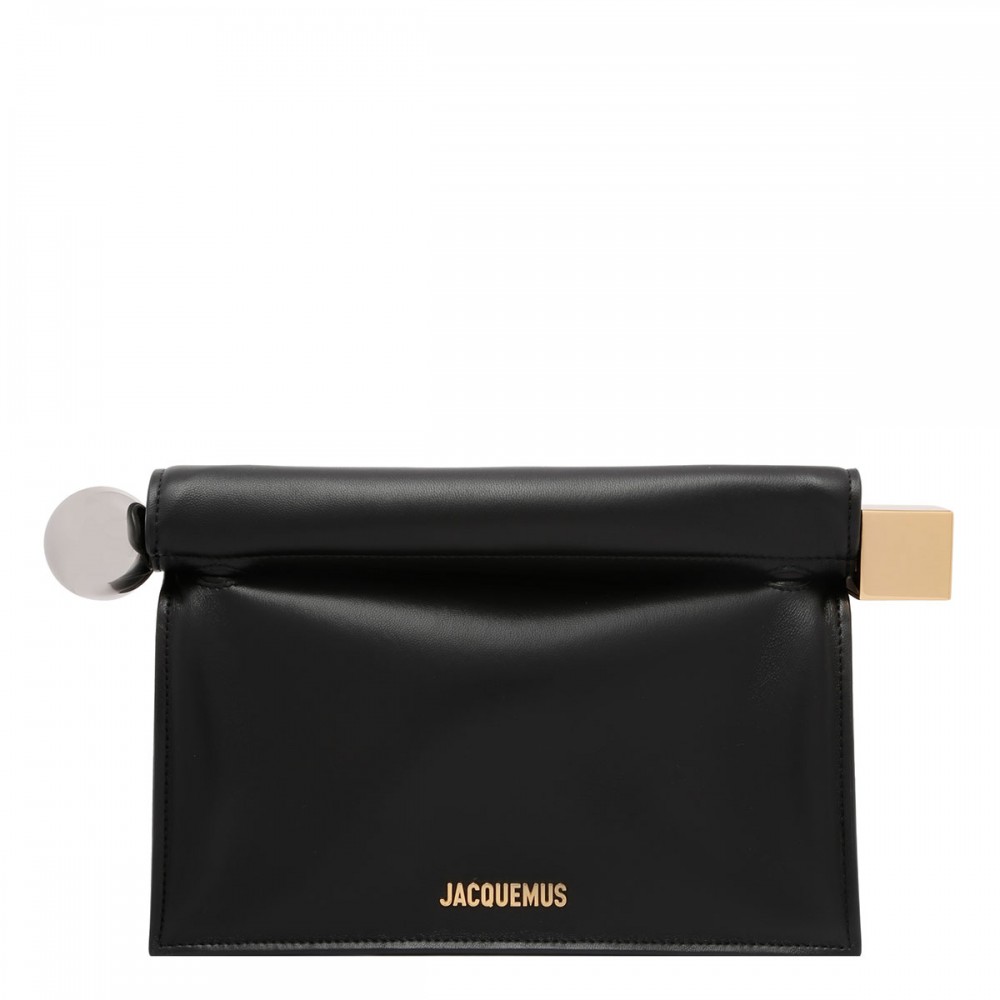 The Rond Carré clutch