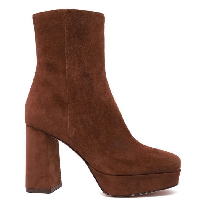 Daisen suede booties