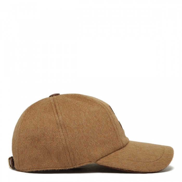 Pure camel wool cap