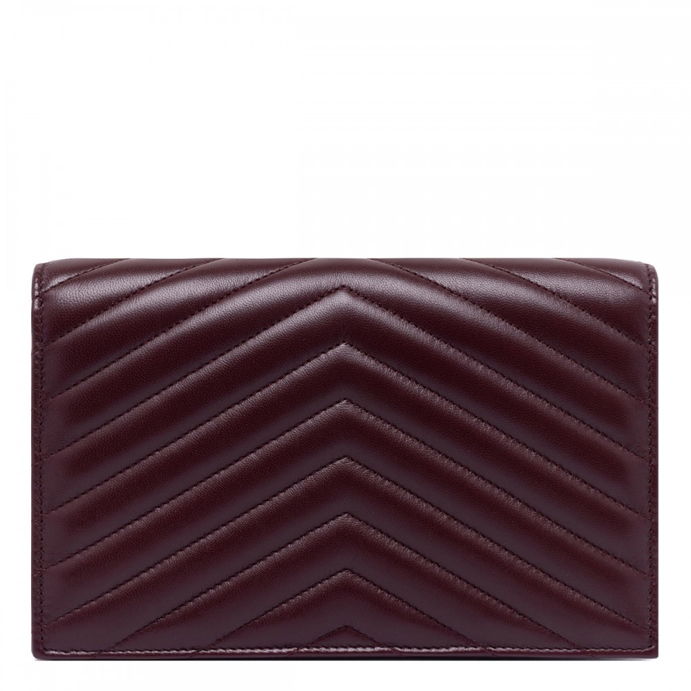 Cassandre envelope chain pouch