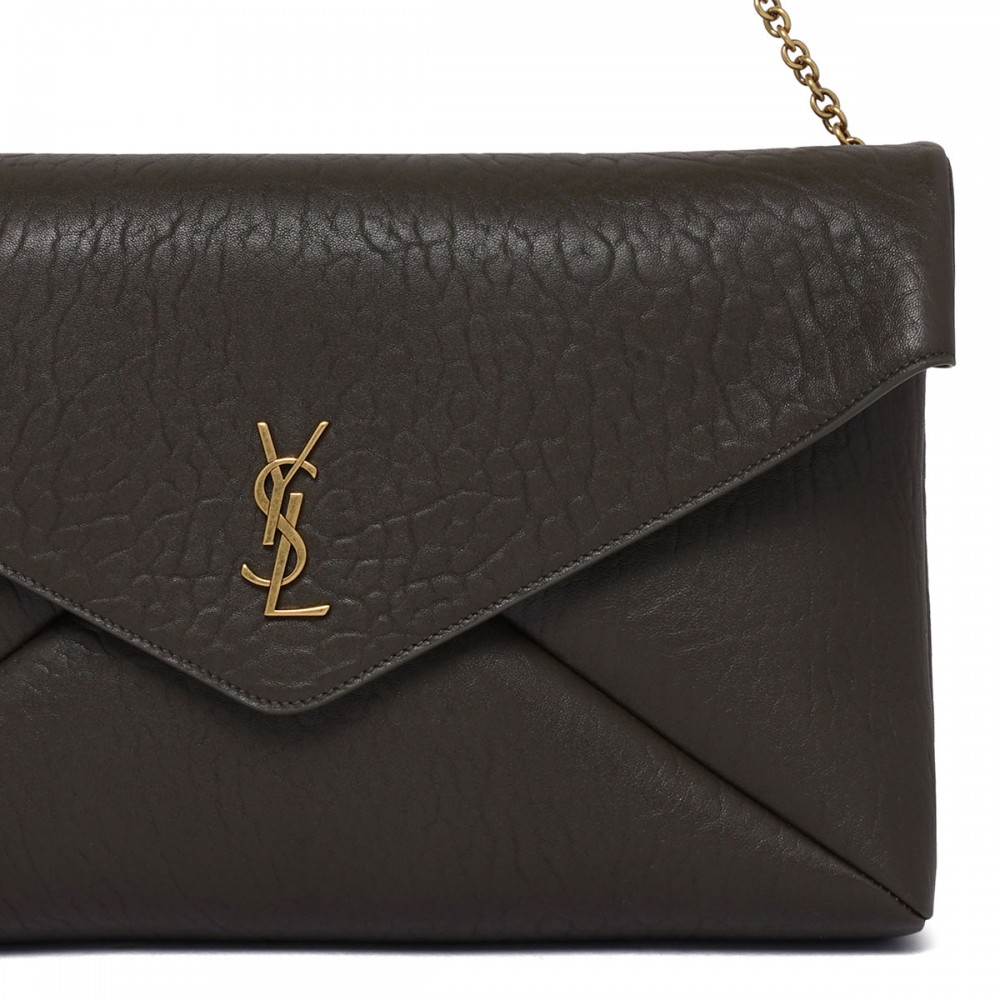 Cassandre XXL envelope pouch on chain