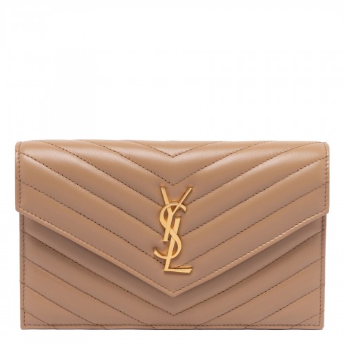 Cassandre envelope chain pouch