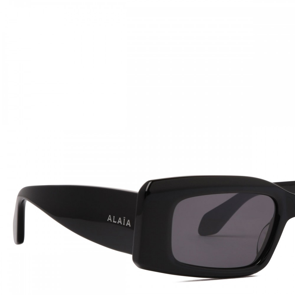 Black rectangular sunglasses