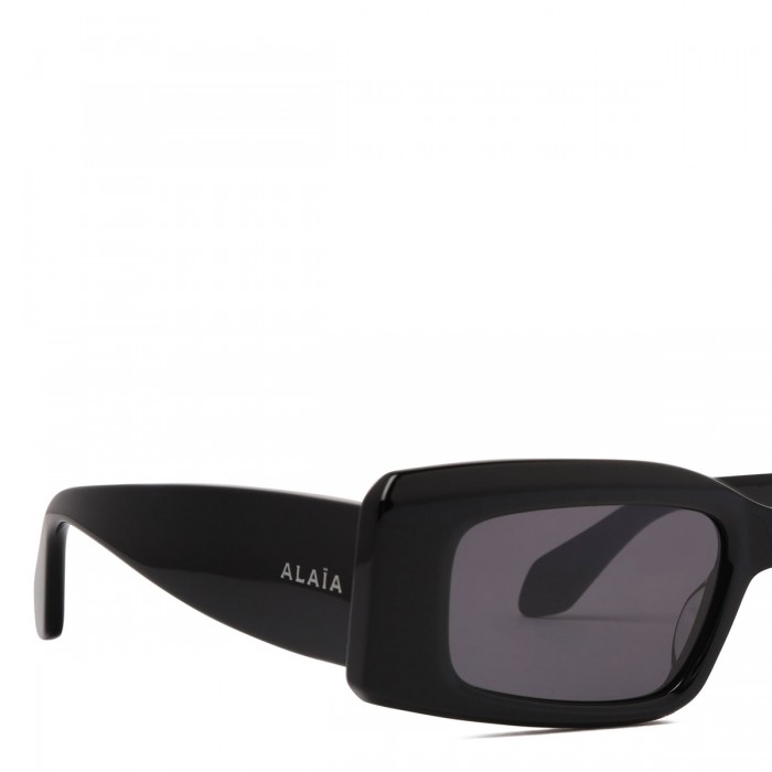 Black rectangular sunglasses