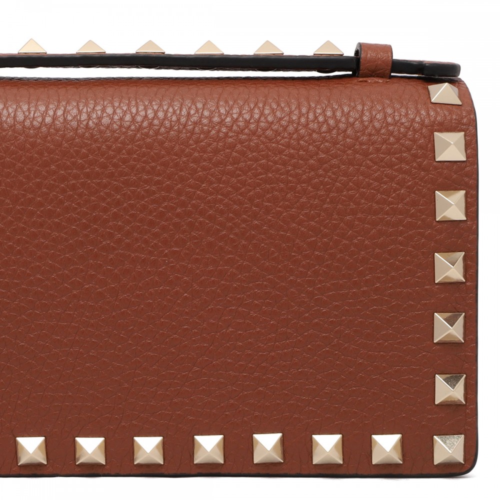 Rockstud wallet on chain