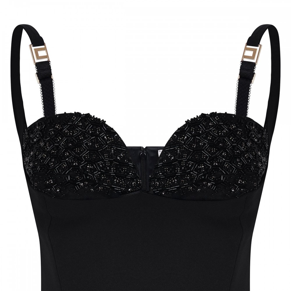 Lightweight crêpe fabric dress