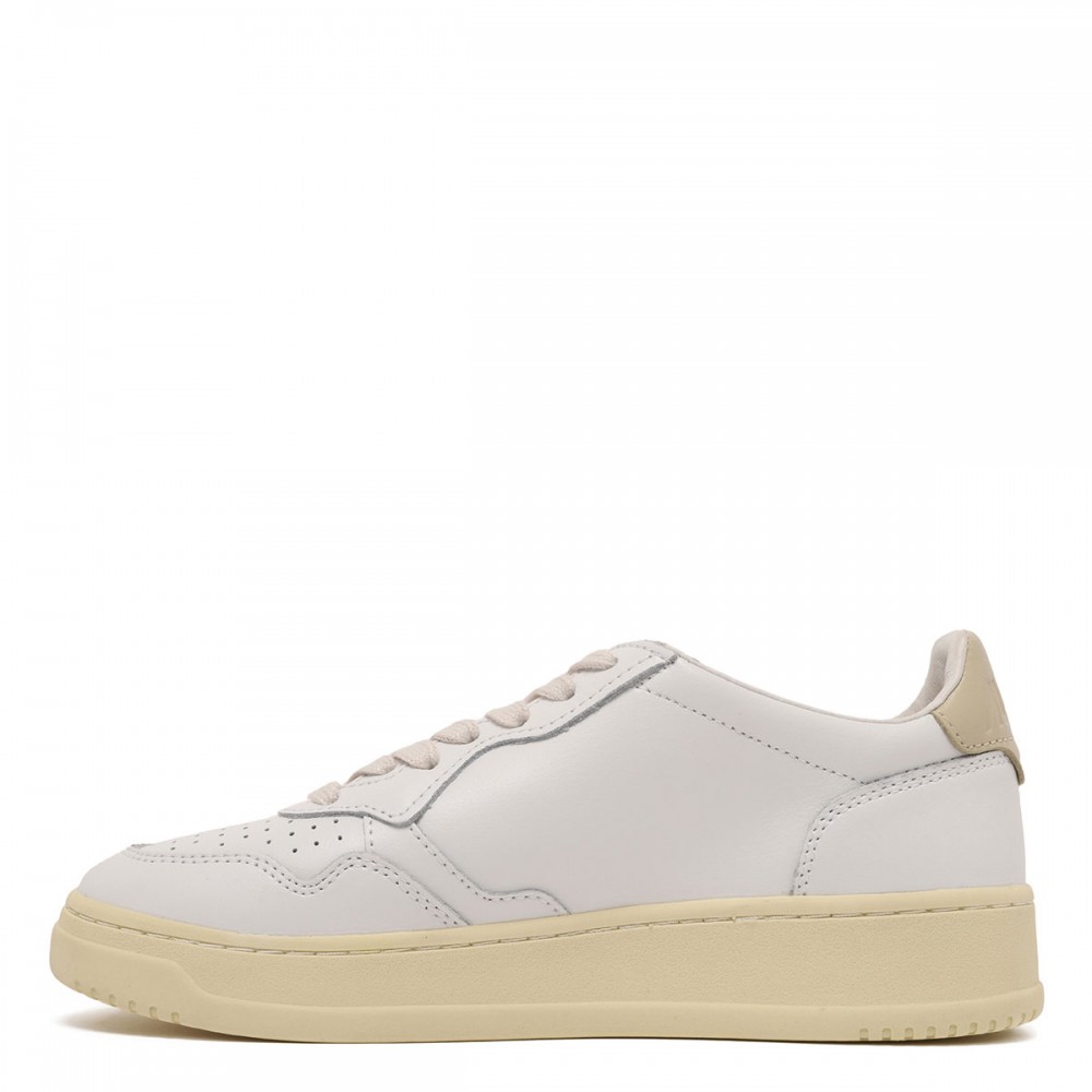 Medalist low sneakers